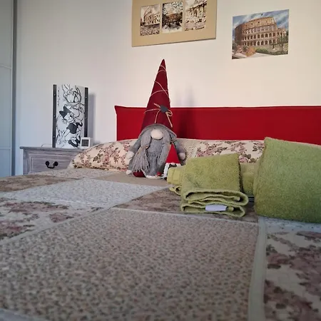 Nani's House Tram 8 Trastevere & Aeroporto *